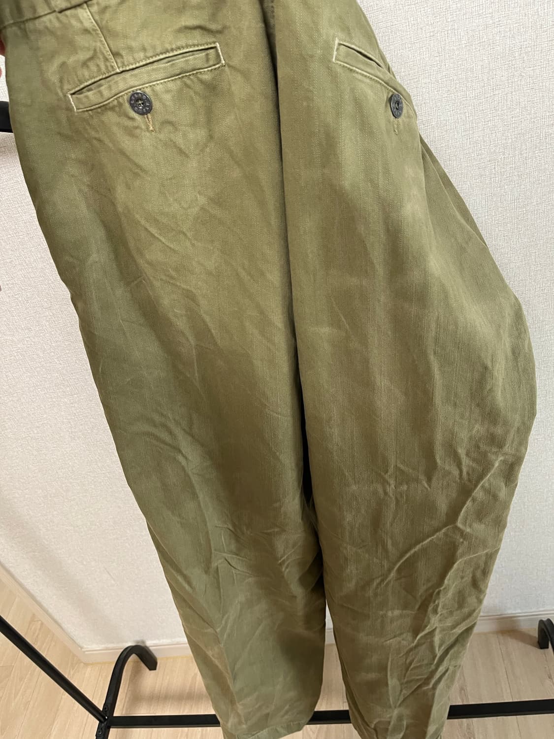 나이젤카본 올리브 팬츠 상품이미지3