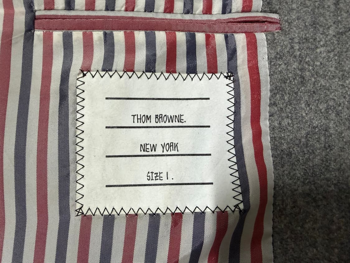 [백화점판] 톰브라운 천연모피 카라 울 코트 1사이즈 상품이미지7