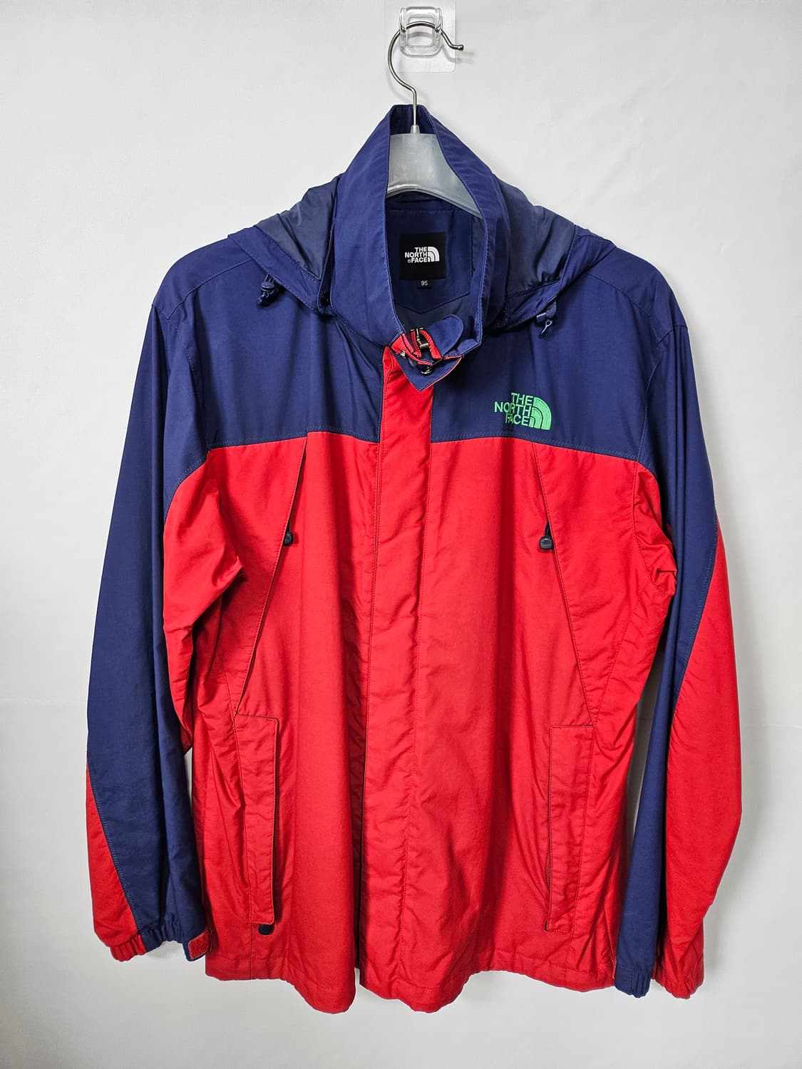 노스페이스 바람막이 (남성용 95사이즈) 상품이미지1