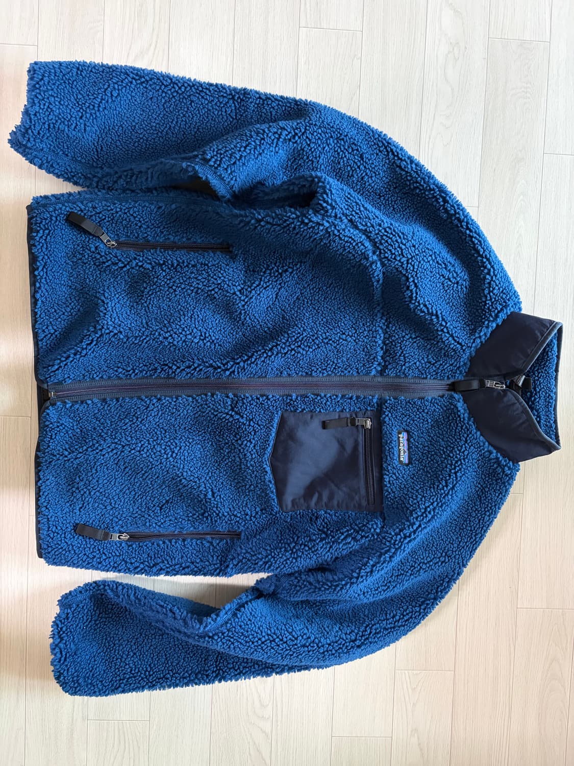 파타고니아 클래식 레트로X 플리스 자켓 팝니다. 상품이미지1