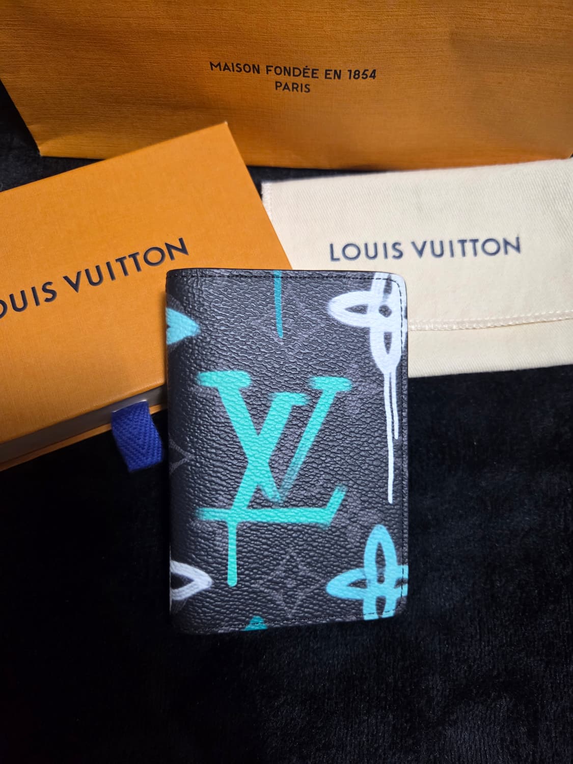 [정품/s+] 루이비통 오거나이저 그린 라이츠

(한정판) 상품이미지2