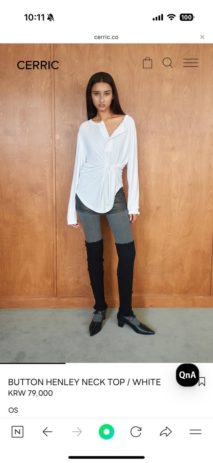 BUTTON HENLEY NECK TOP / WHITE 상품이미지2