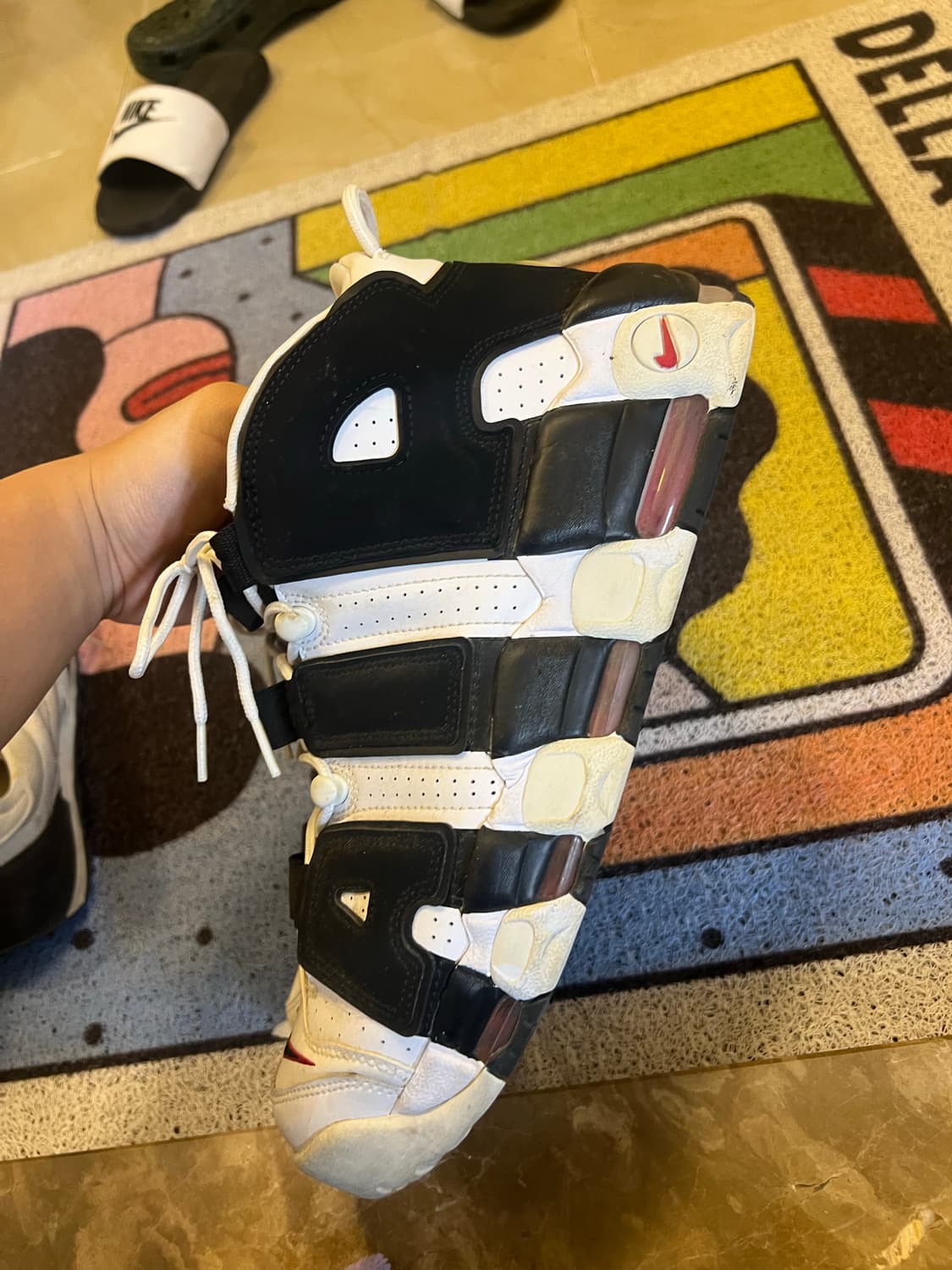 나이키 업템포 스카디 피펜 컬러 310 황금매물 상품이미지5