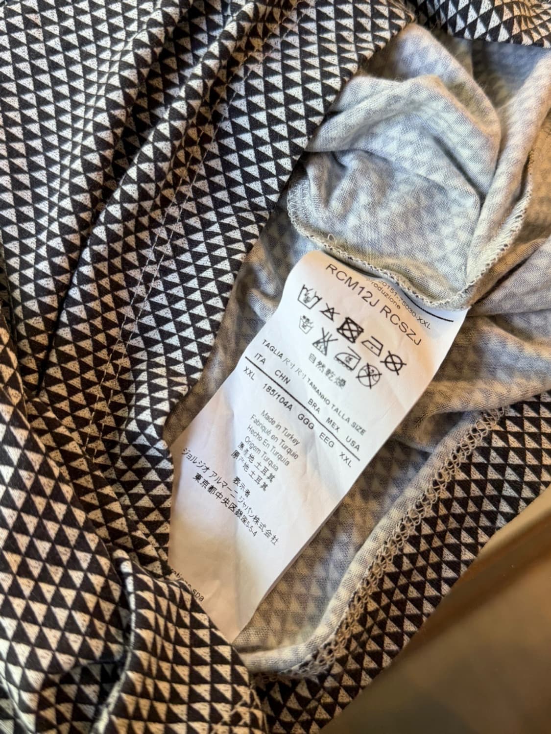 아르마니 꼴레지오니 저지 패브릭 티셔츠 105 상품이미지9