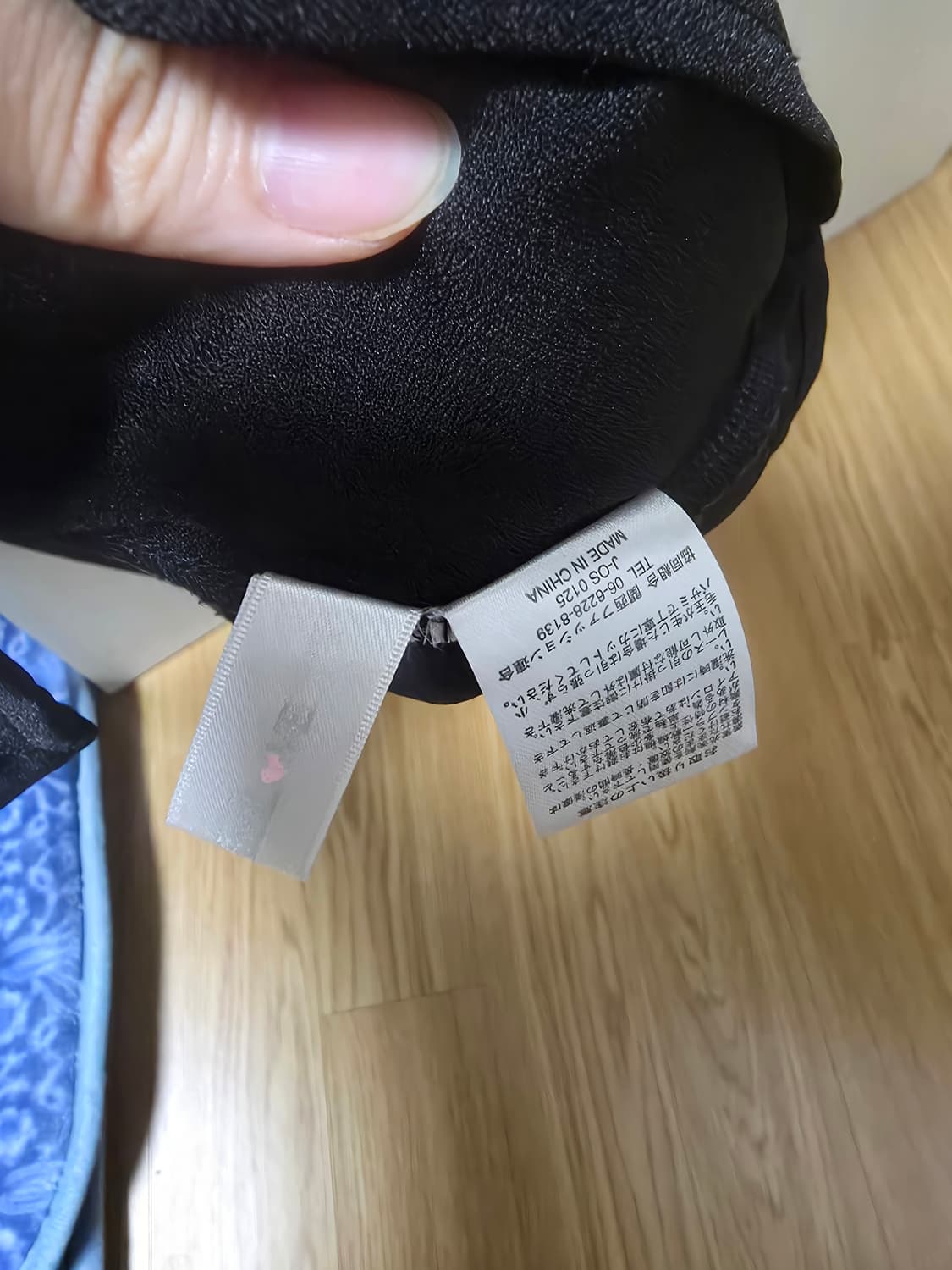 디마럽 레이스 프릴 하트 비쥬 블라우스 상품이미지3