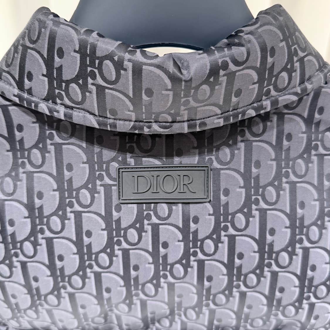 (S+ / 50) / 디올 오블리크 신상 블랙 패딩 / 26년 구매 상품이미지4