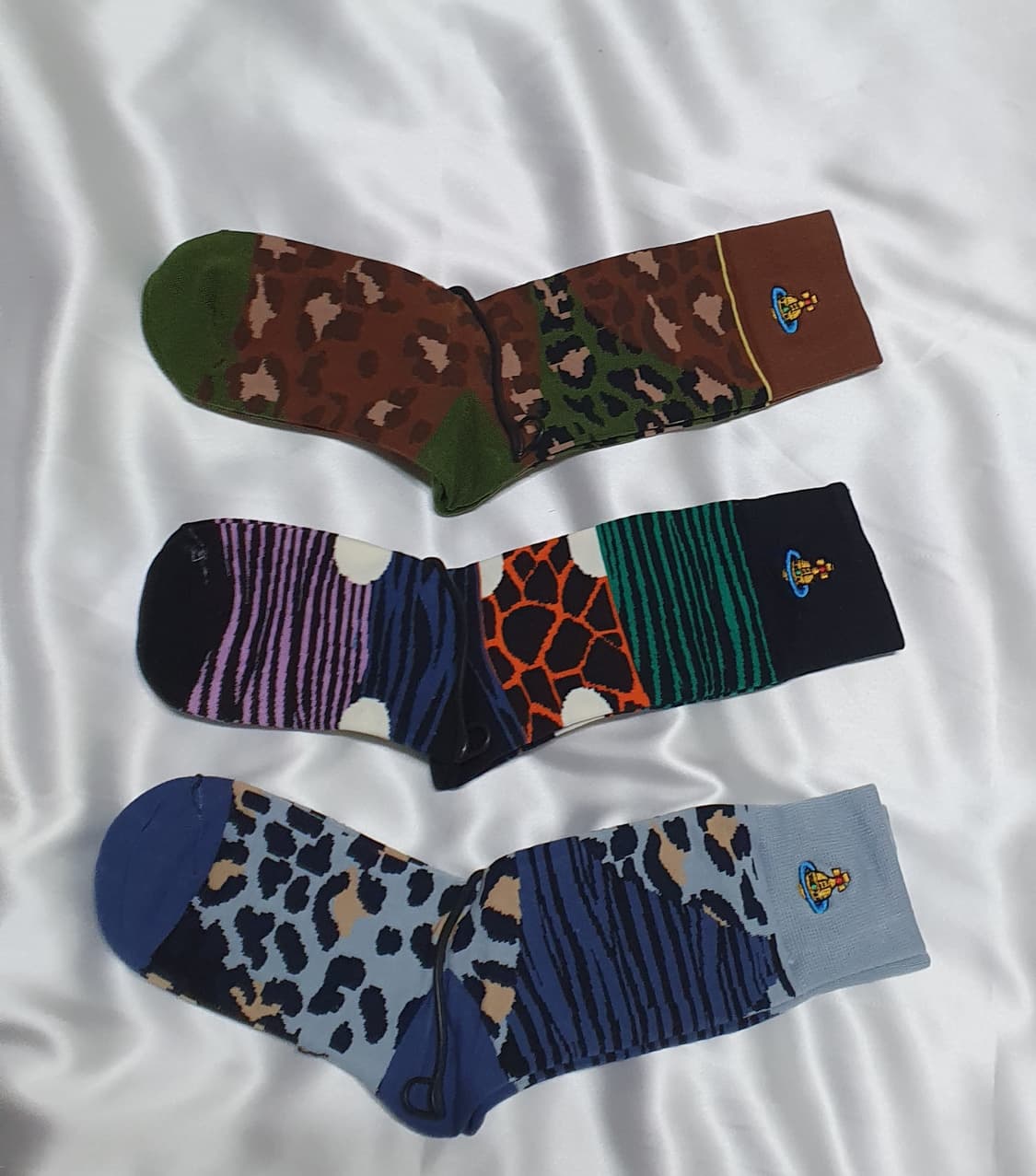블루 퍼플 그린 호피 레오파드 말줄 패턴 비비안웨스트우드 양말  상품이미지3