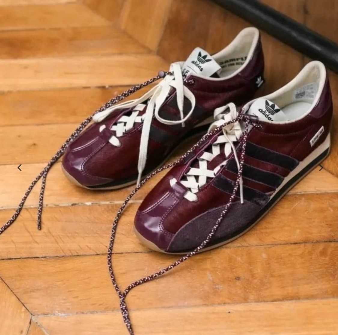 280 새제품) 아디다스 x 송 포 더 뮤트 컨트리 OG 마룬 코어 블랙 상품이미지7