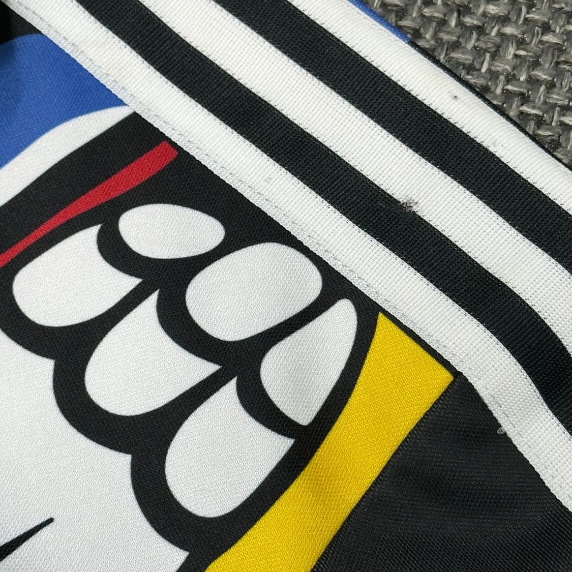 아디다스X제레미스캇 토템이글 빈티지 져지 XS 상품이미지7