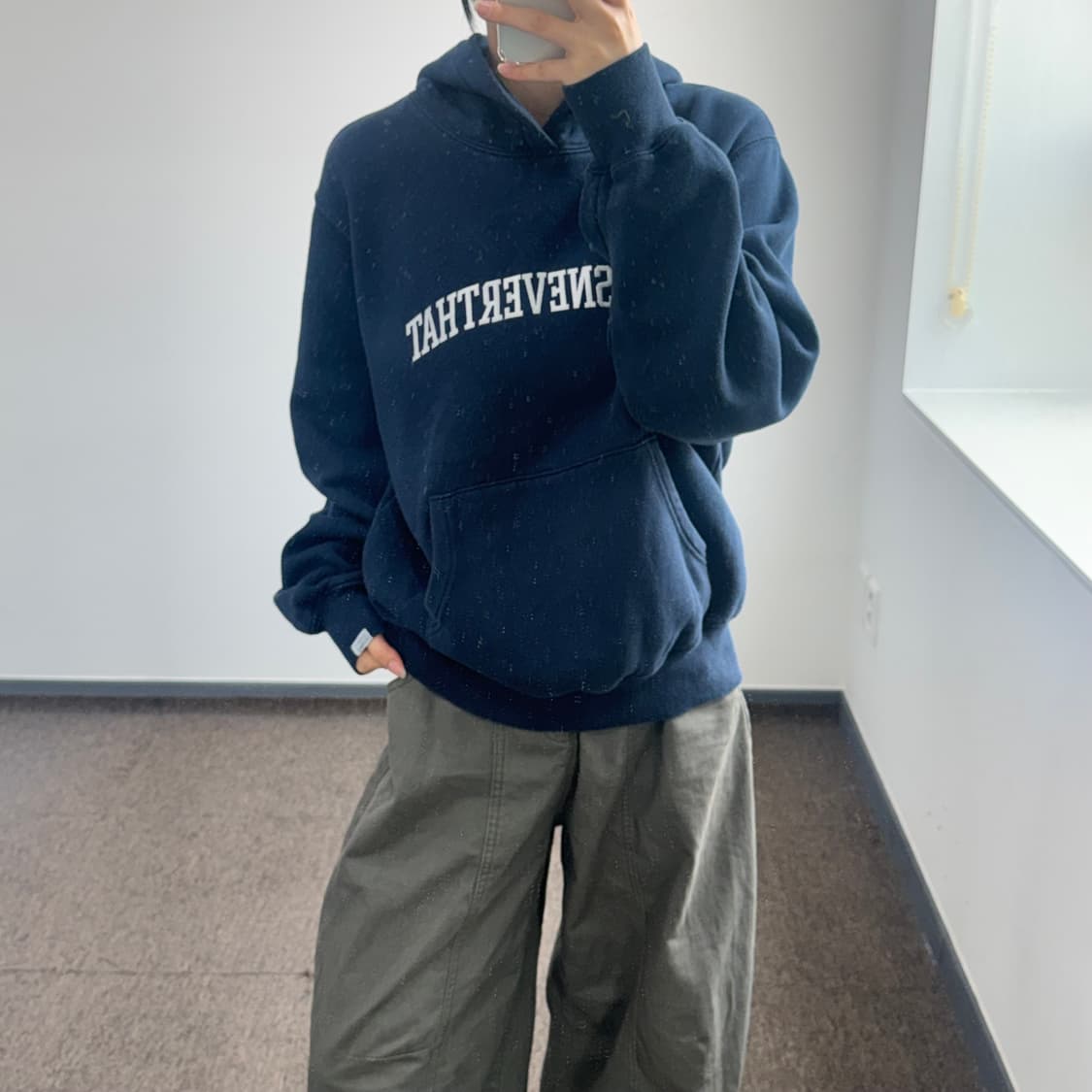 Thisisneverthat 디스이즈네버댓 네이비 후드티 상품이미지1