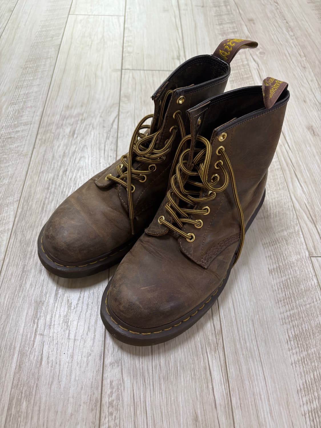 닥터마틴 1460 크레이지홀스 250 상품이미지1