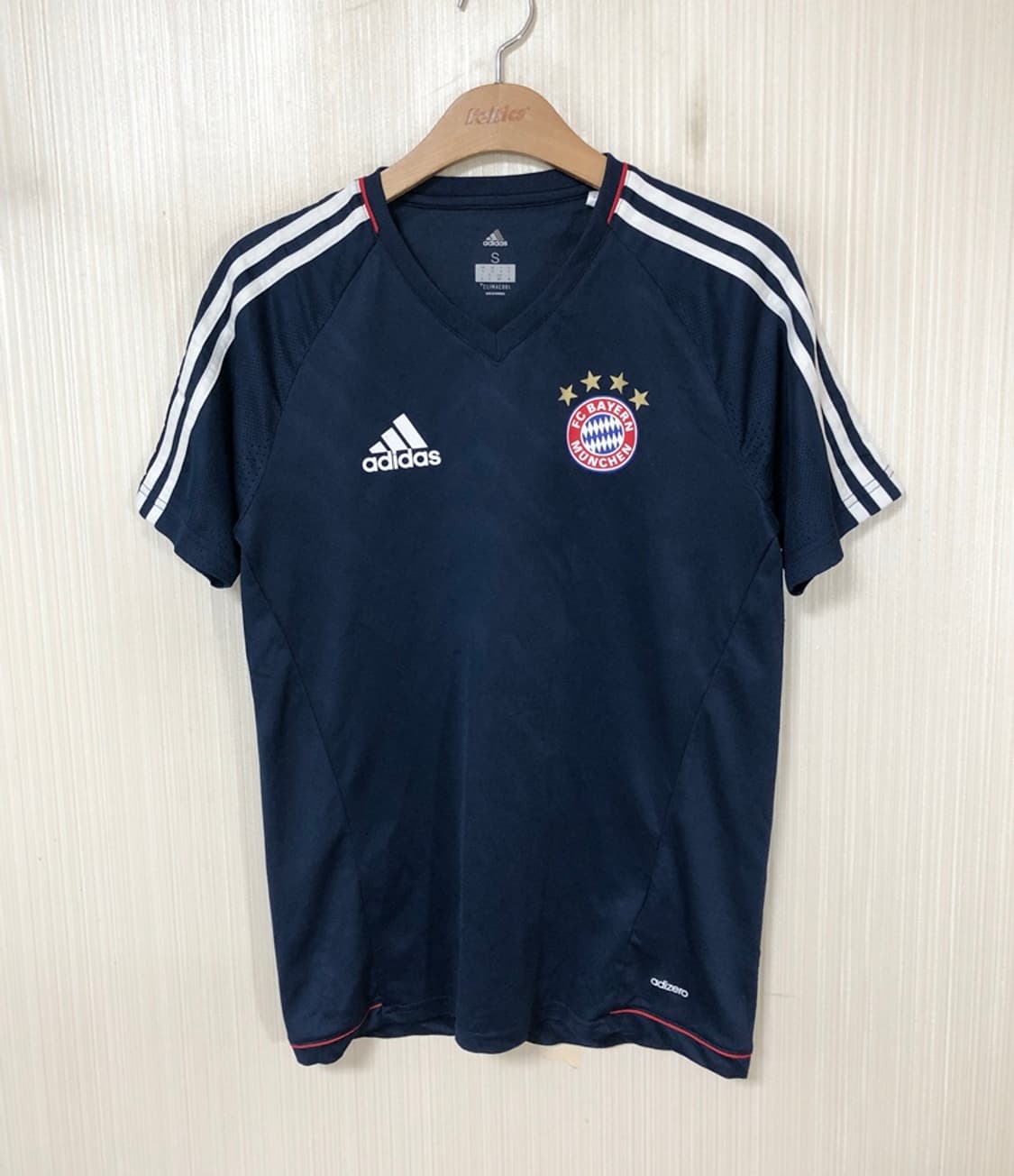 아디다스 17-18 바이에른뮌헨 트레이닝져지 S(해외) 상품이미지1