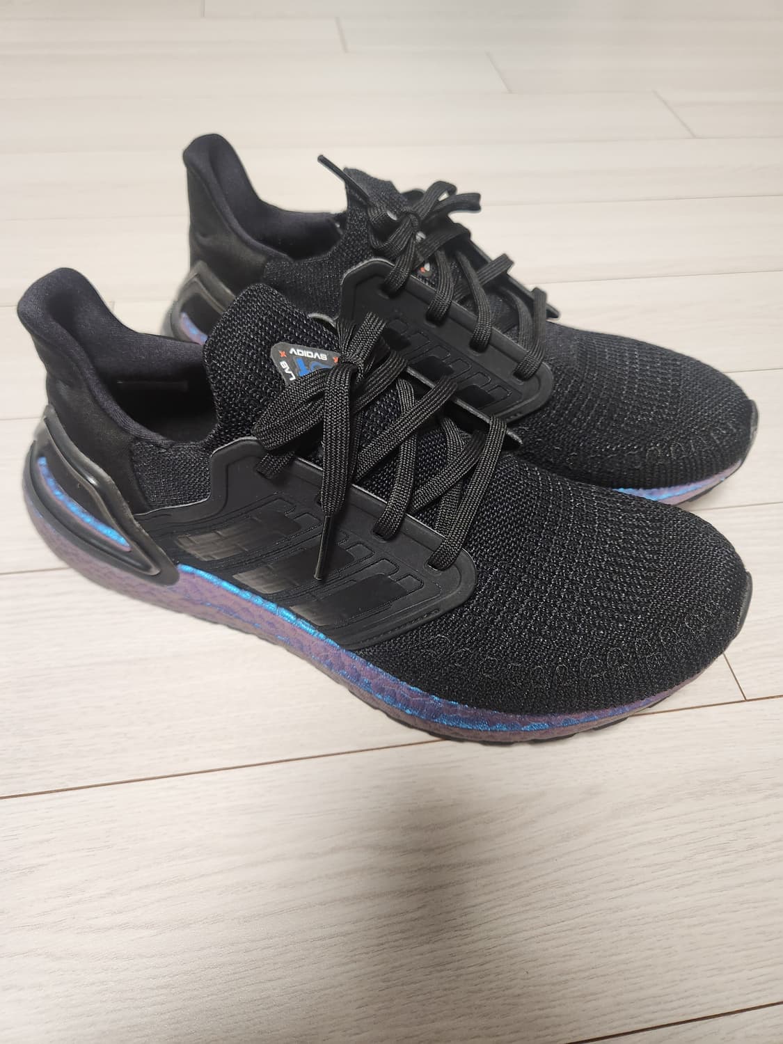 아디다스 운동화 울트라부스트 20 EG1341 러닝화 남녀공용 사이즈26 상품이미지2