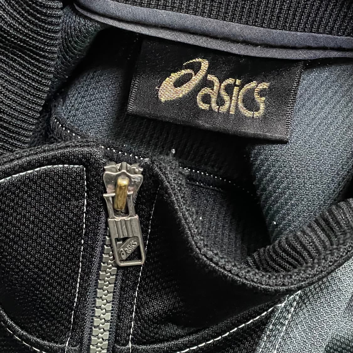 XXL 아식스 심볼 자수로고 오버사이즈 배색 트랙탑 상품이미지6