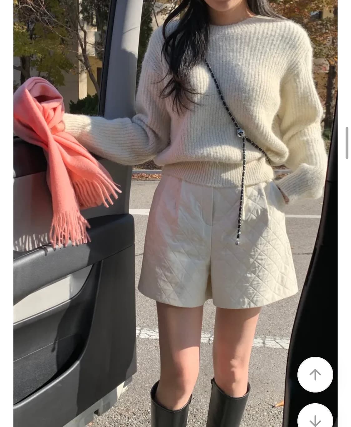 퀄팅 패딩 뒷밴딩 숏팬츠 상품이미지1