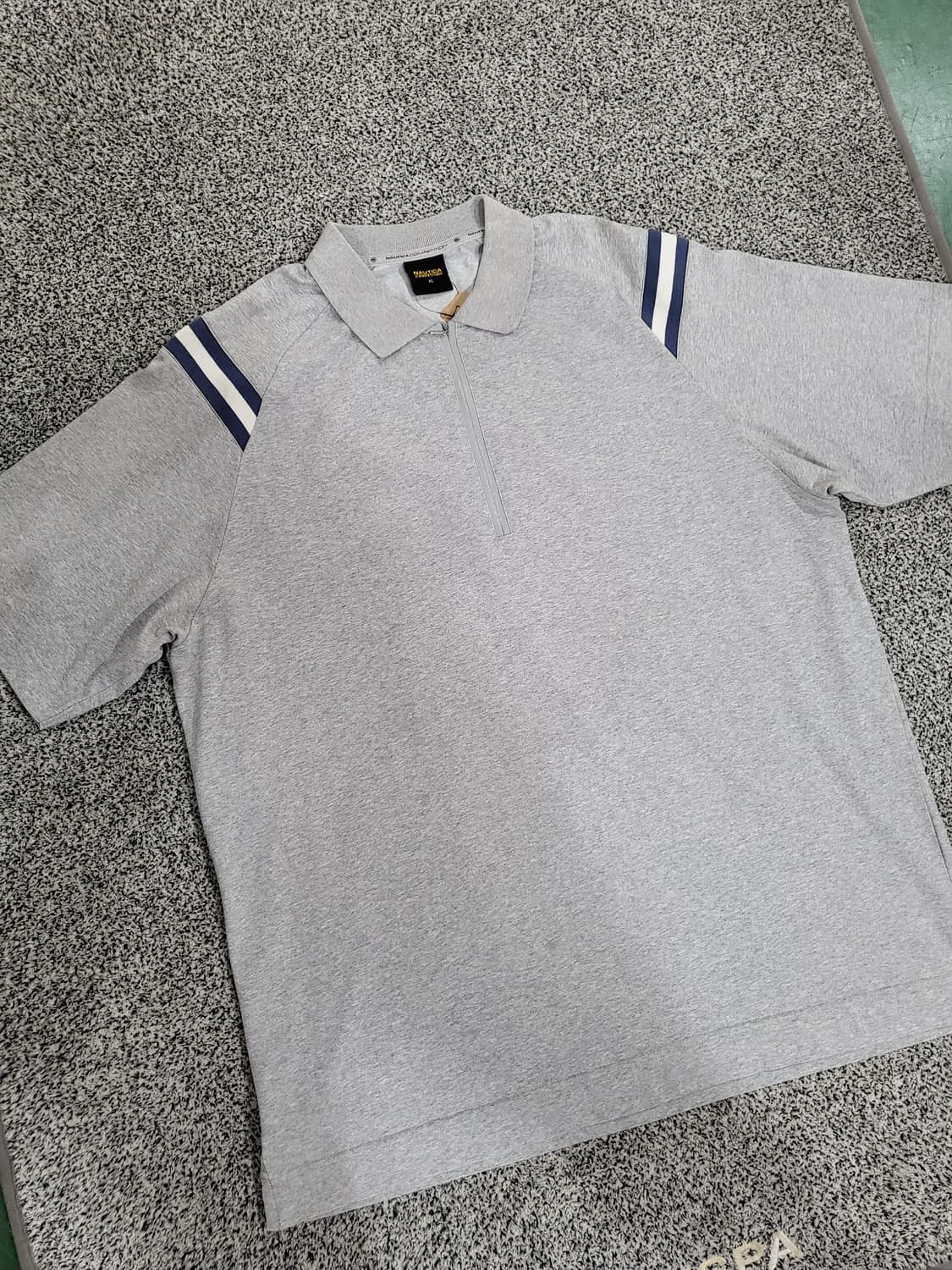 노티카(Nautica) 그레이 반팔 티셔츠 상품이미지1