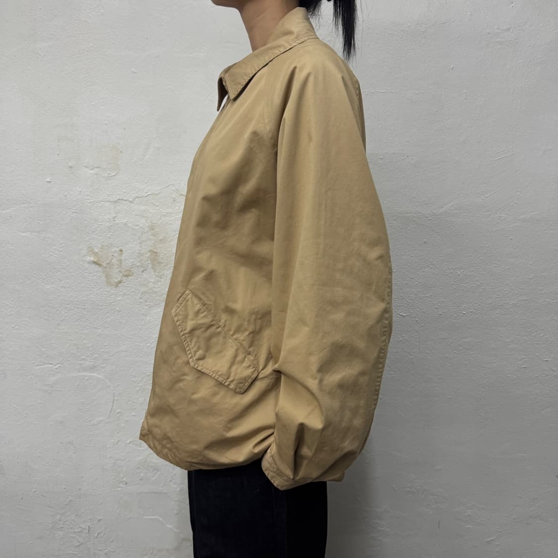 빔즈(BEAMS) 베이지컬러 코튼 더블 집업 레글런 블루종 자켓 상품이미지2