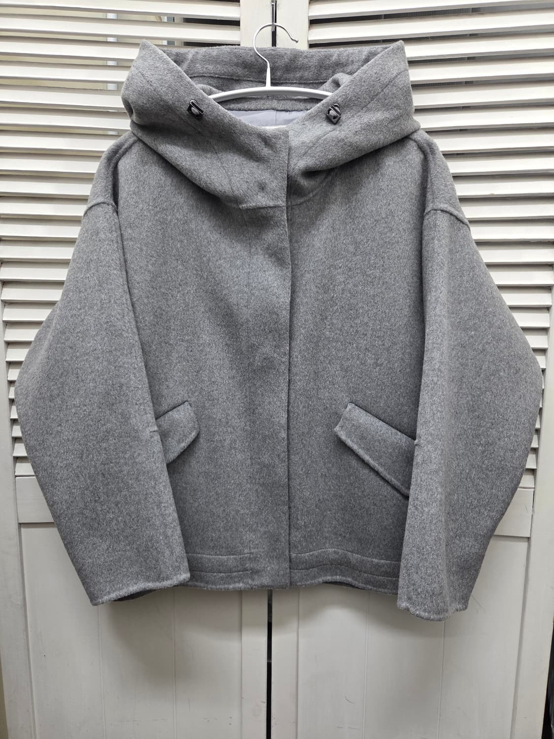 SJ와니 손정완 울캐시미어 후드 숏코트 상품이미지1