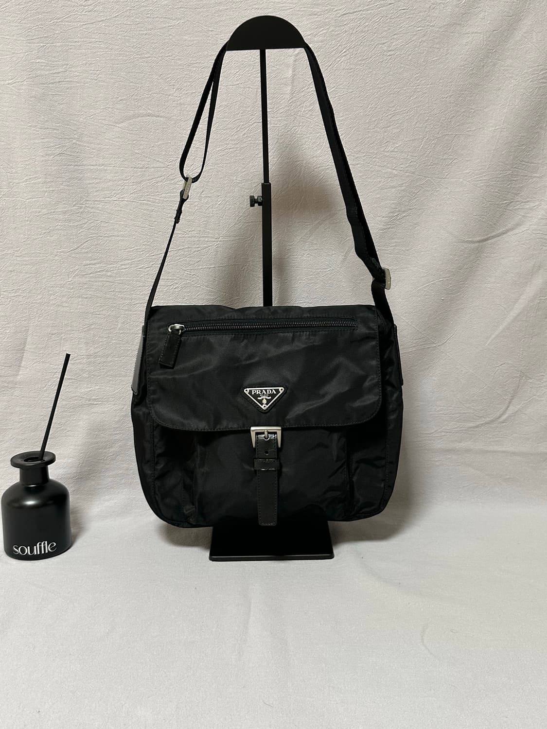 (S급) 프라다 버클 크로스백 나일론 포코노 주우재백 상품이미지6