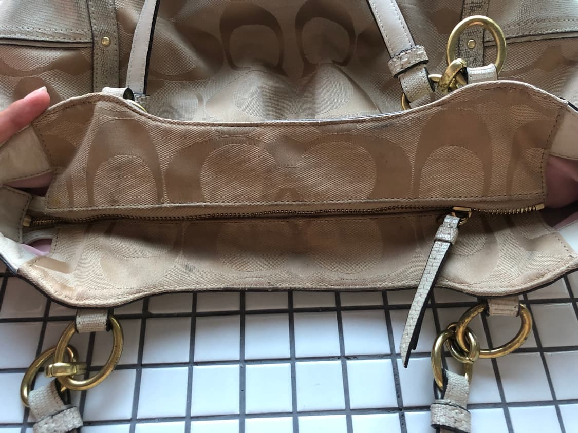 Coach signature Zacquard Shoulder Tote 상품이미지8