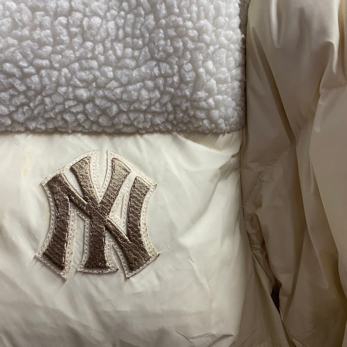 MLB 하프쉐르파 나일론 크림 패딩 B3451 상품이미지4