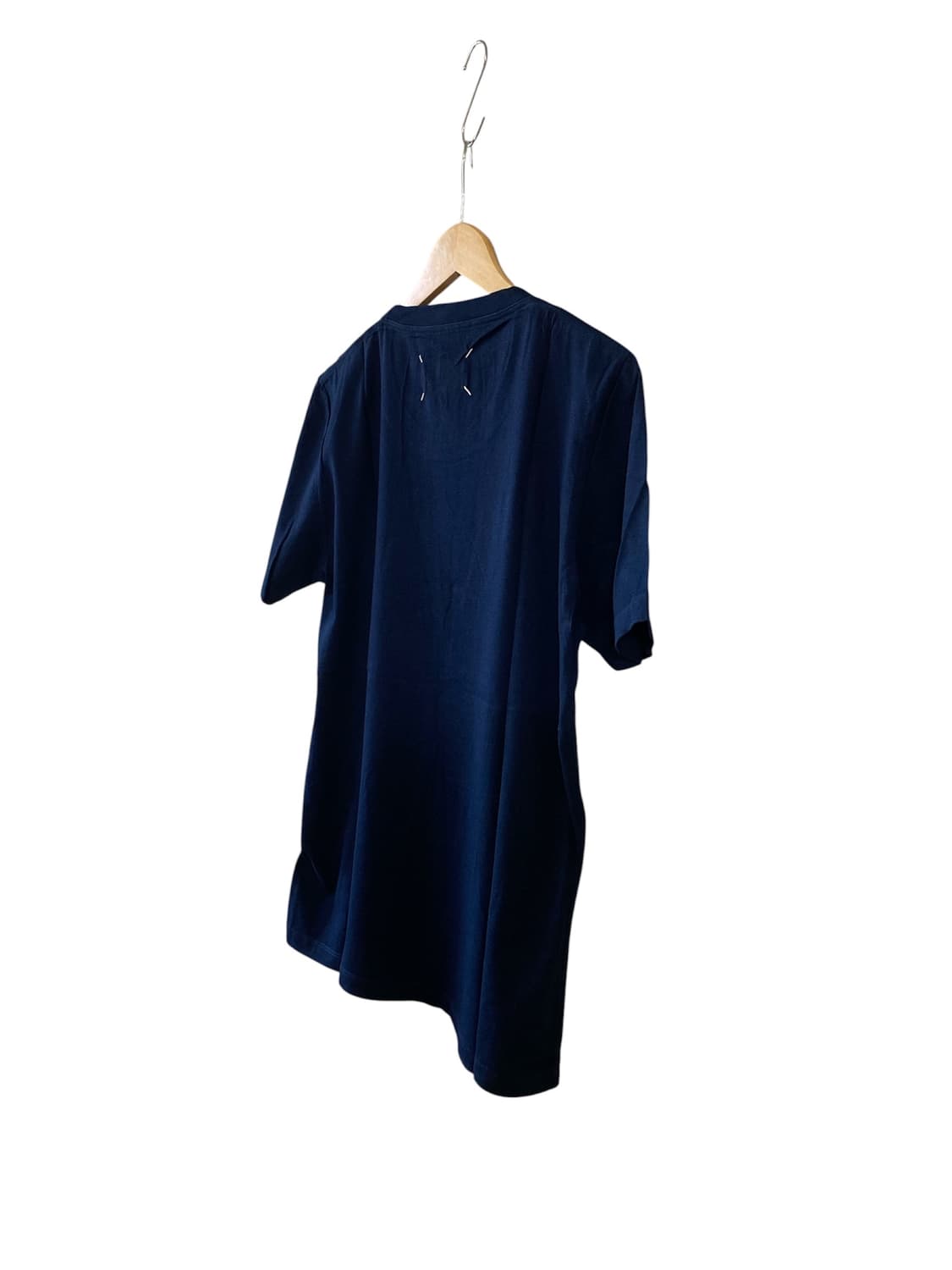 Four Stitches T-shirt 상품이미지1
