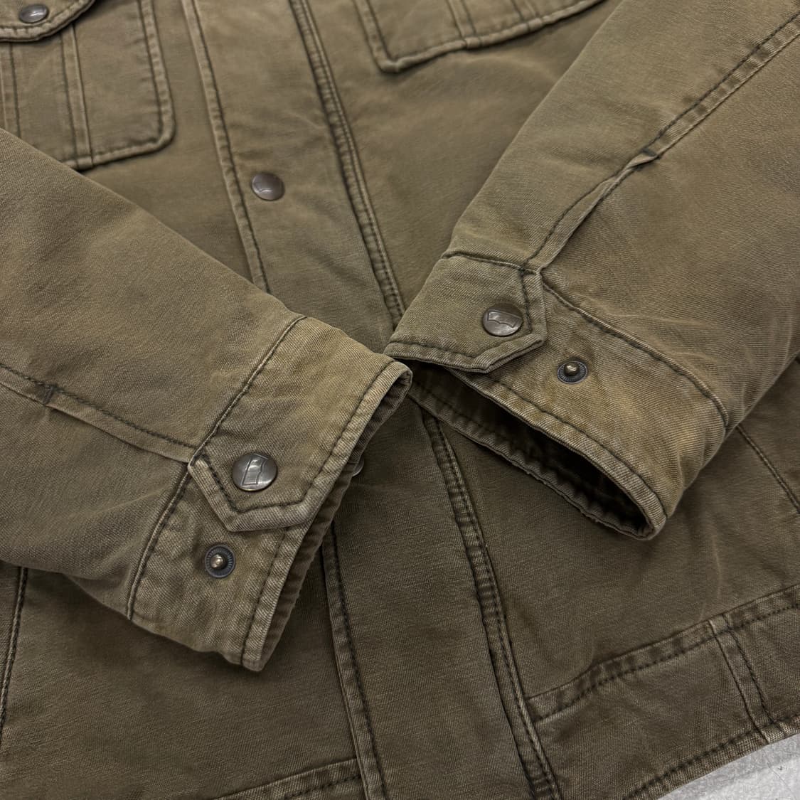 리바이스 가먼트다잉 스톤워싱 투포켓 워크자켓 상품이미지5