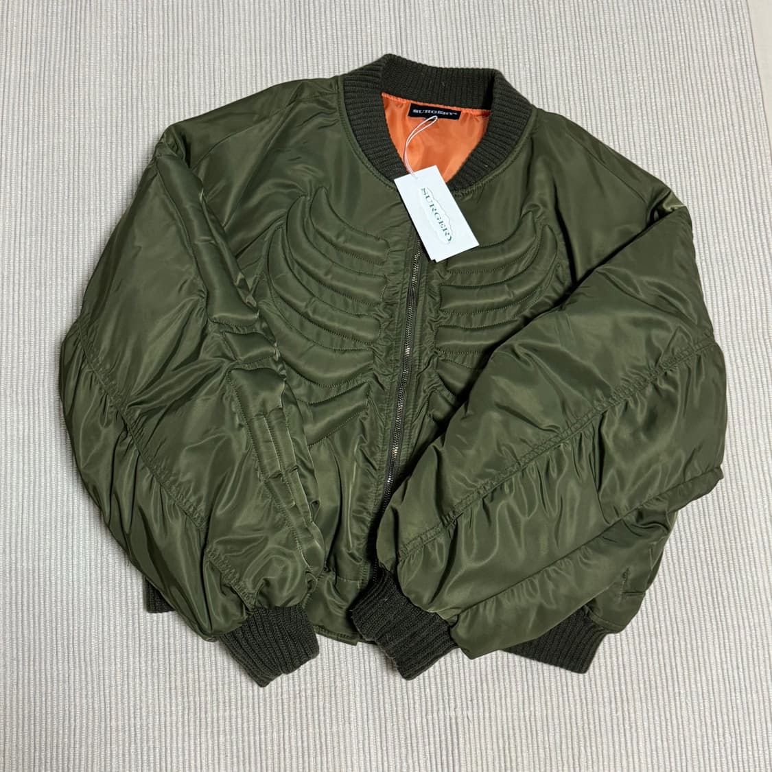 써저리 본 엠보싱 마원 카키(M) 상품이미지1