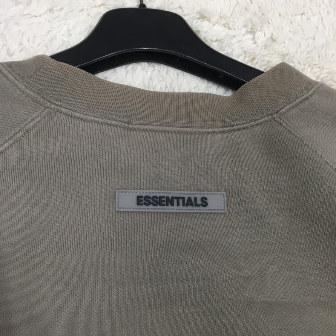 피오갓 에센셜 빅로고 맨투맨 DD01 상품이미지5