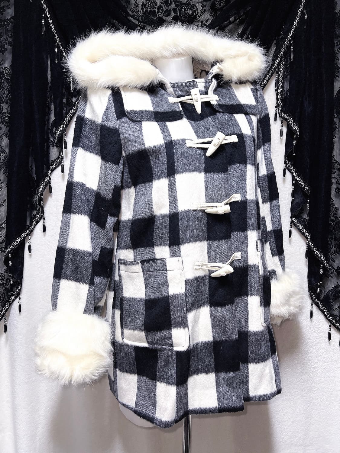 윈터페어리 로맨틱갸루 로걀 체크 퍼 후드 떡볶이코트 자켓 핀터 모리 라떼 상품이미지2