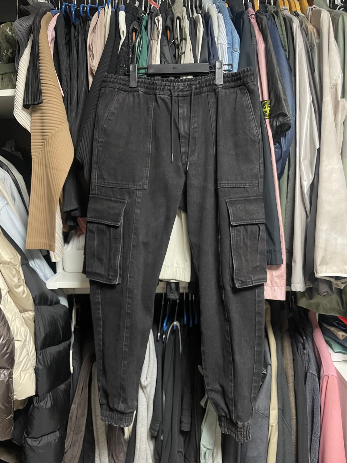 [46] 준지 juun.j 흑청 조거 팬츠 상품이미지1