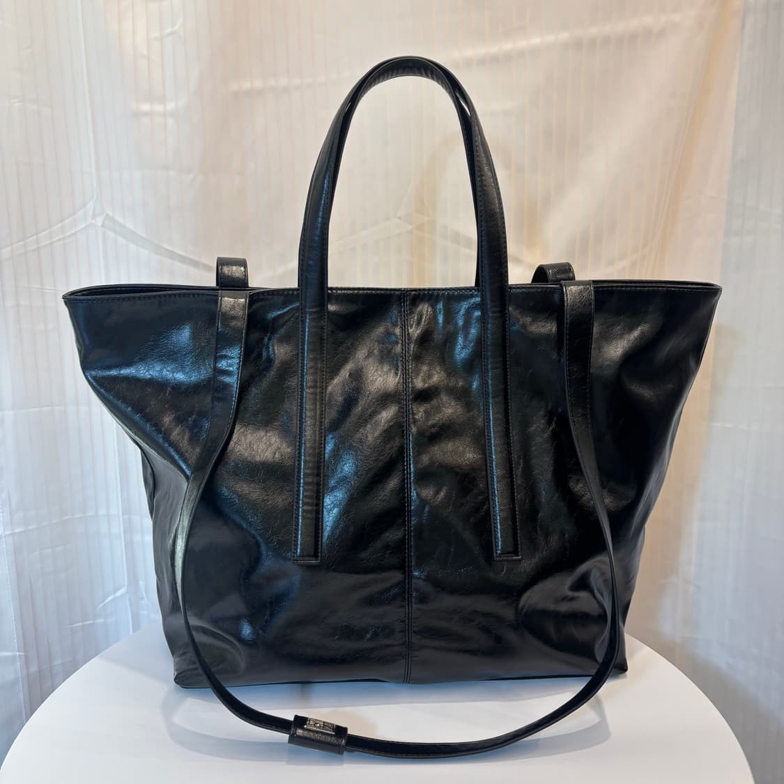 정품 밈더워드로드 크랙 레더 빅 토트백     상품이미지1