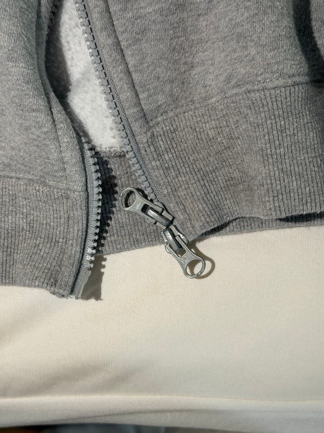 브라운브레스 태그 후드 집업 멜란지 그레이 상품이미지5