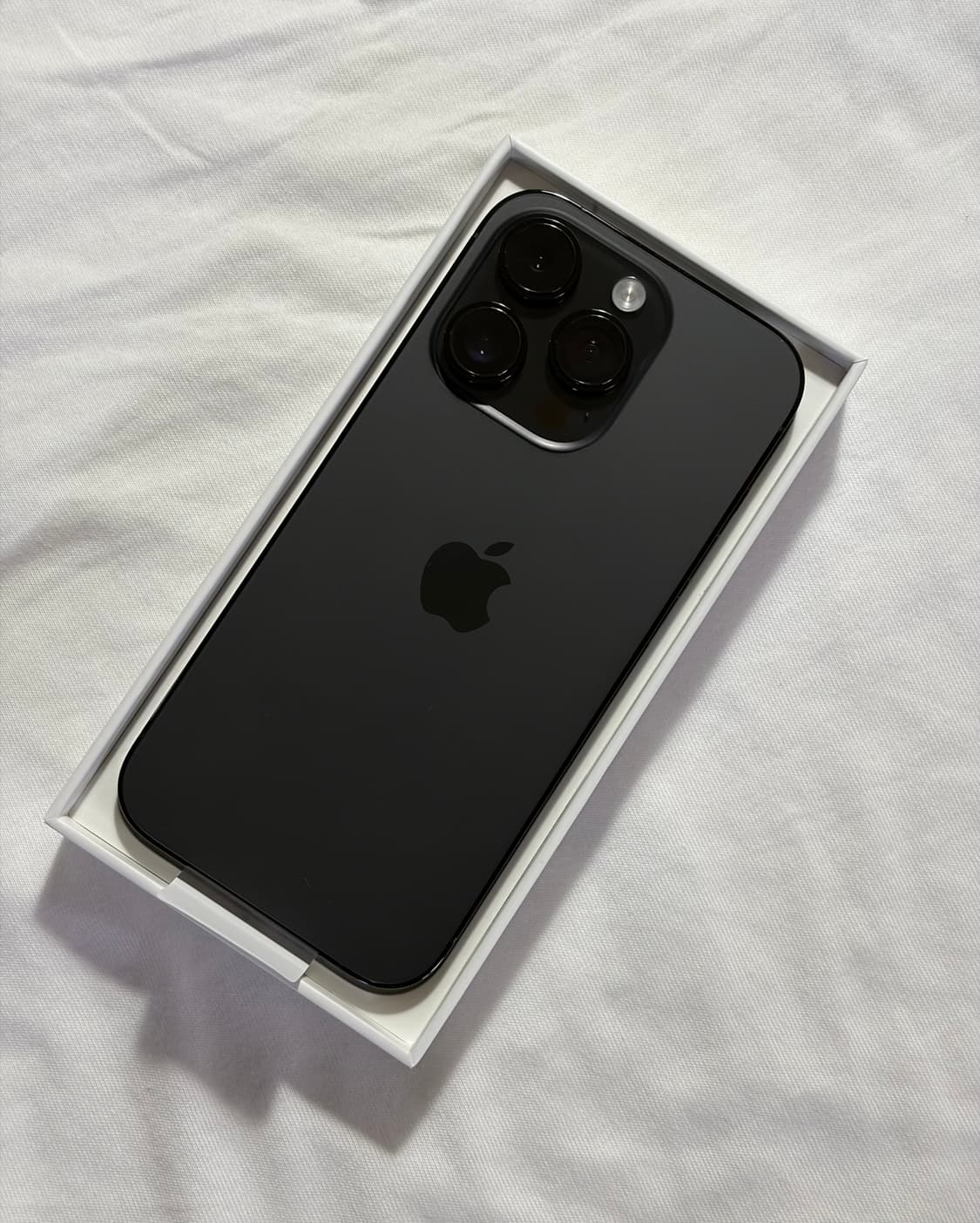 아이폰 14프로 256GB 스페이스블랙 리퍼 미사용 상품이미지1
