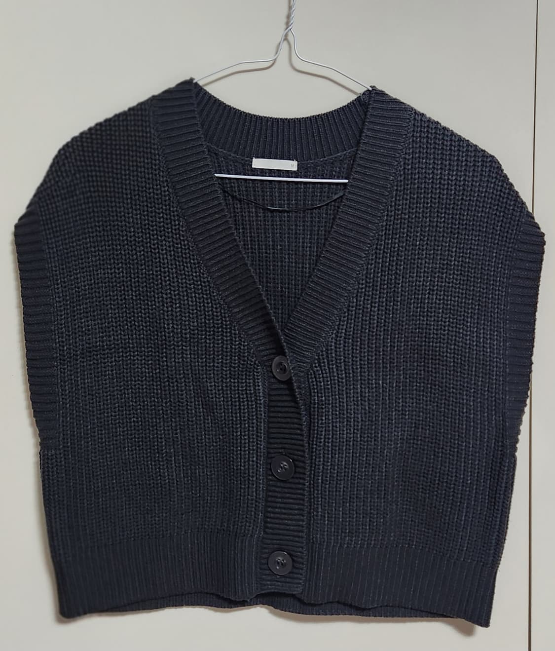 Gu 차콜 니트 베스트 조끼 상품이미지1