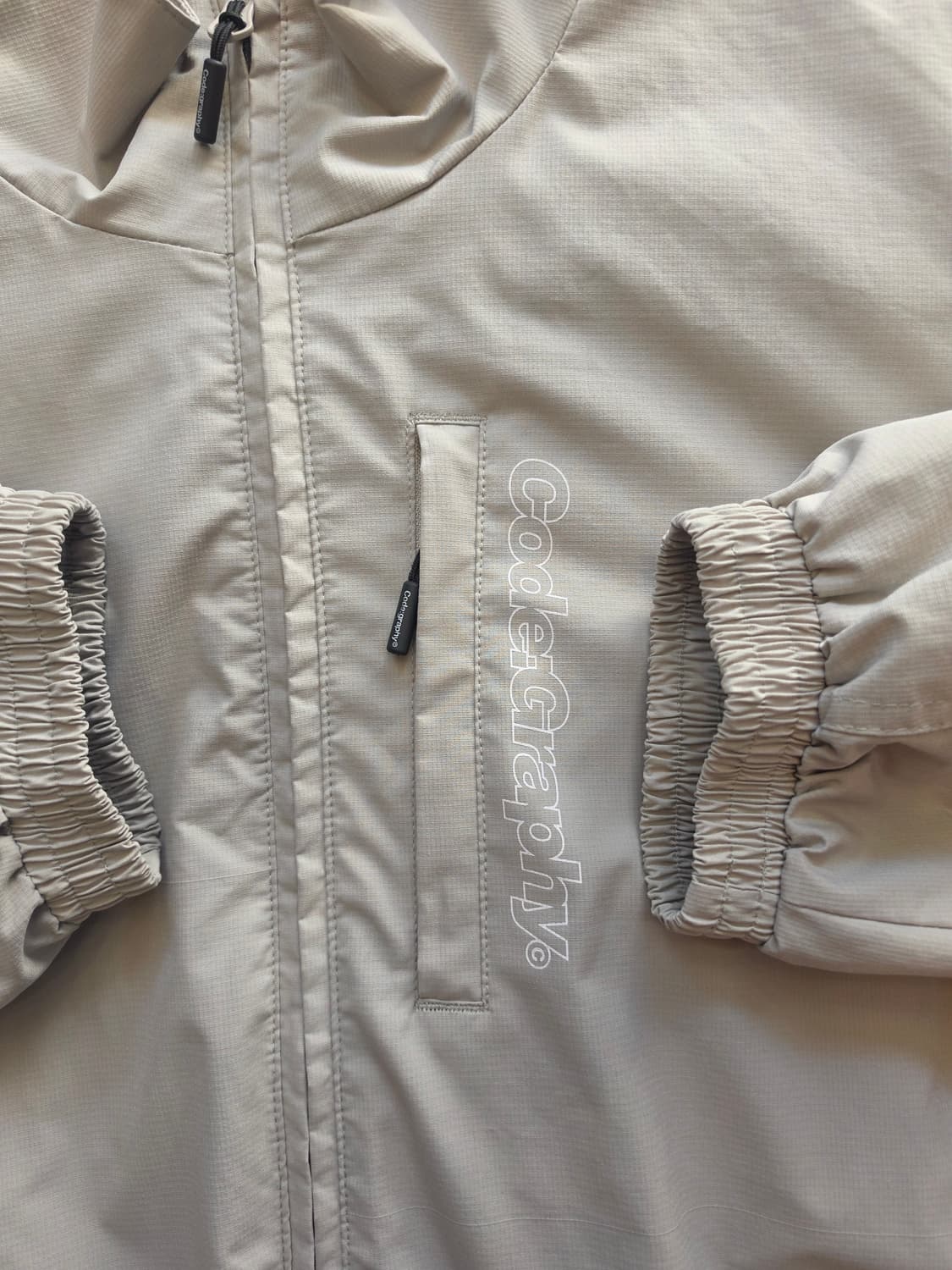 코드그라피 아이보리색 유틸리티 바람막이 자켓-L 상품이미지2