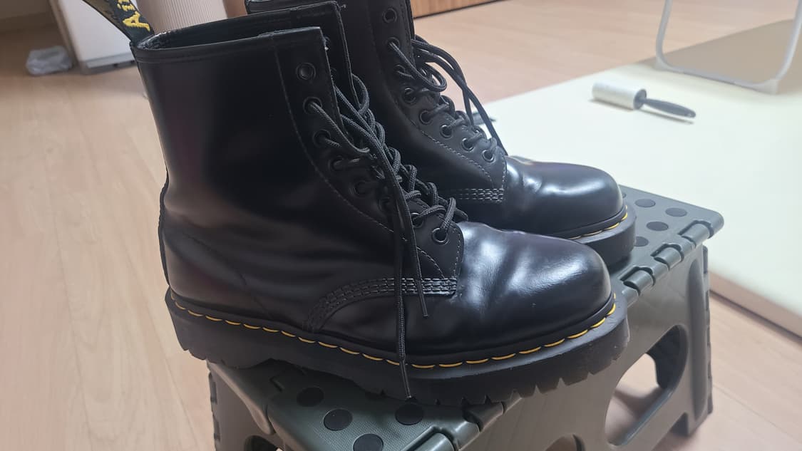 닥터마틴 1460(UK8)(270) 판매합니다 상품이미지2