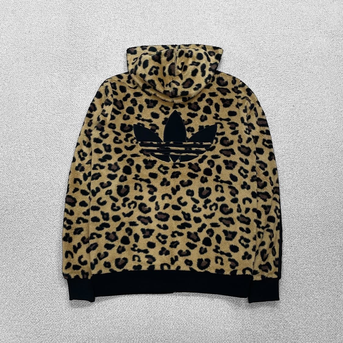 아디다스 파이어버드 쉐르파 레오파드 후드집업 상품이미지2