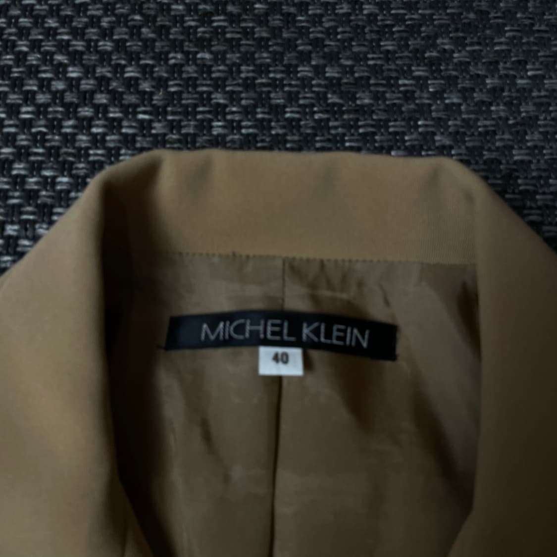 미쉘클랑 베이지 폴리 심플 숏 자켓 40 상품이미지4