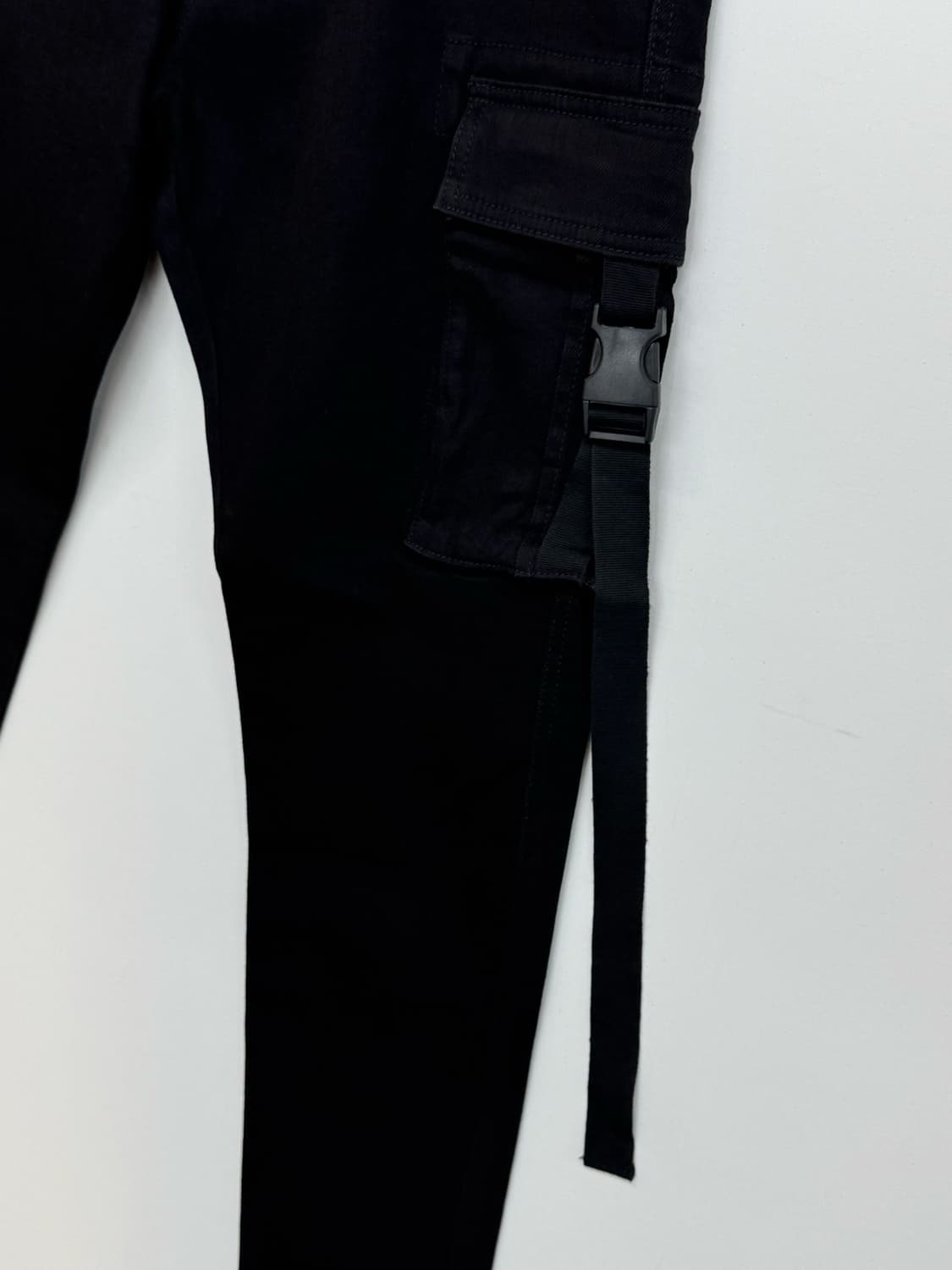 ZARA 스키니 카고 팬츠 블랙 상품이미지7