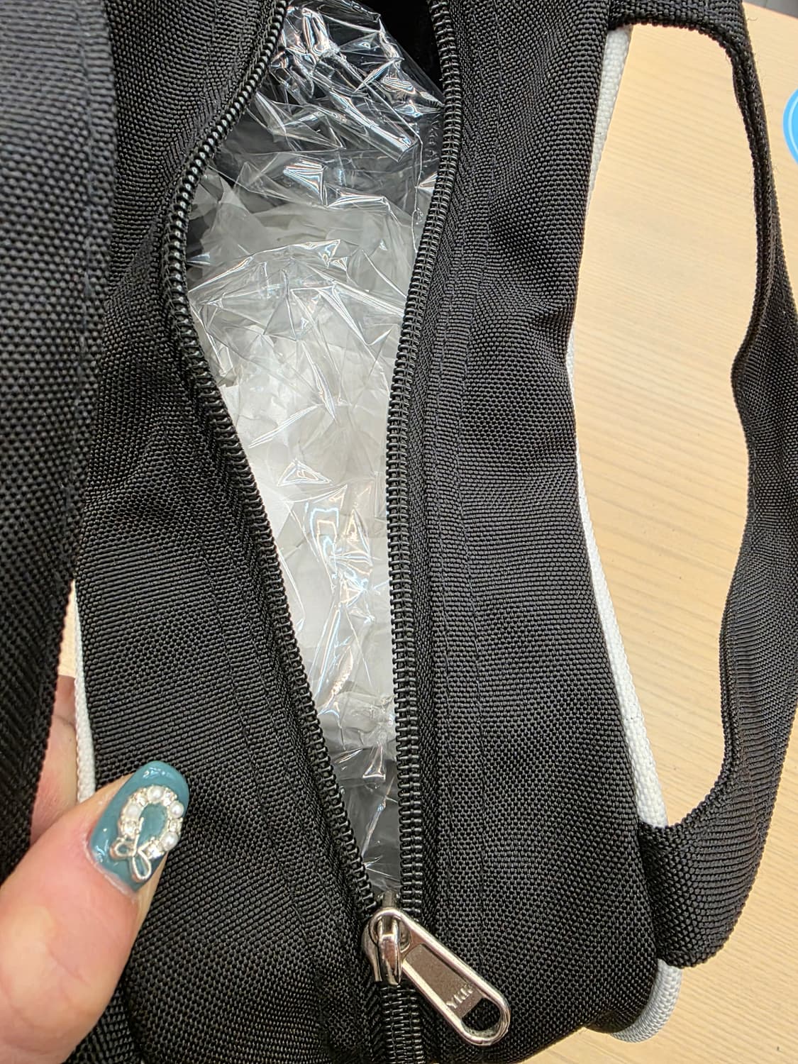 이미스 emis 하트 토트 상품이미지4