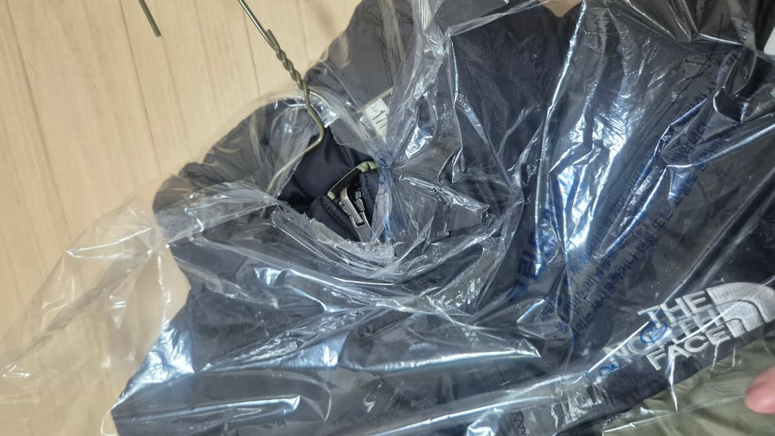 노스페이스 1996 눕시 패딩 상품이미지7