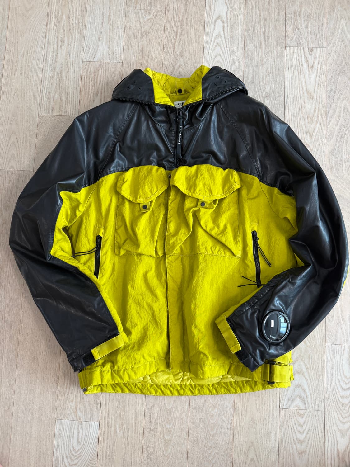 CP컴퍼니 La Mille 탄창 고글 자켓(BTS 착용 모델) 상품이미지2