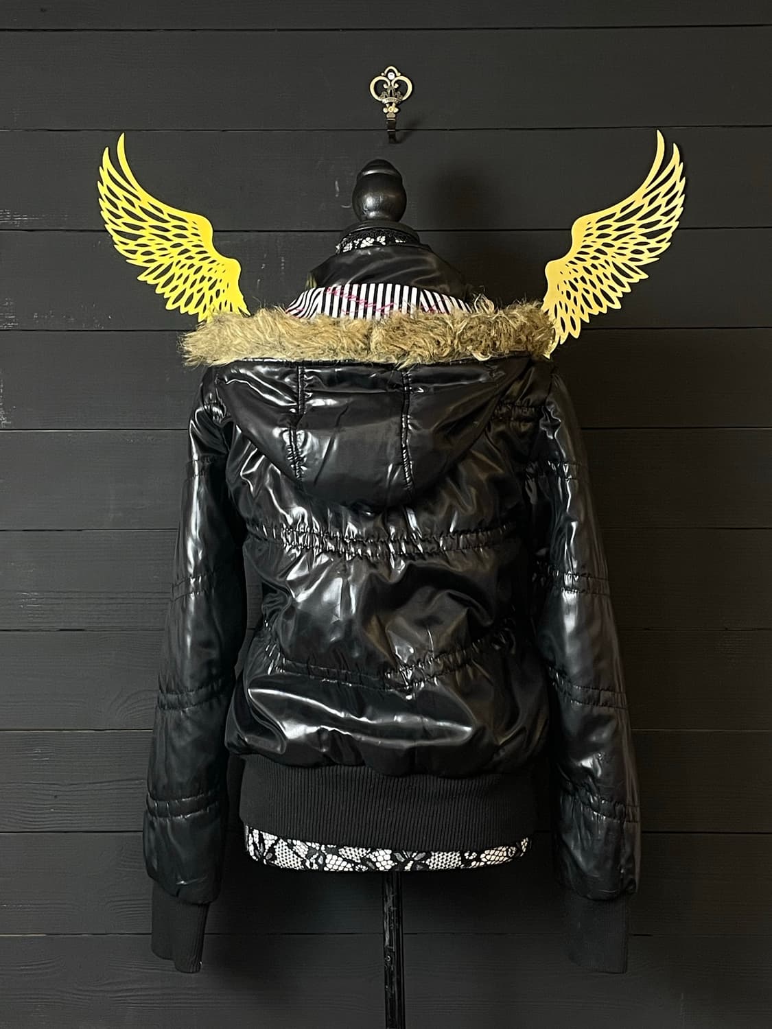 SKINNY LIP 갸루 줄무늬 스트라이프 유광 글로스 패딩 자켓 상품이미지3