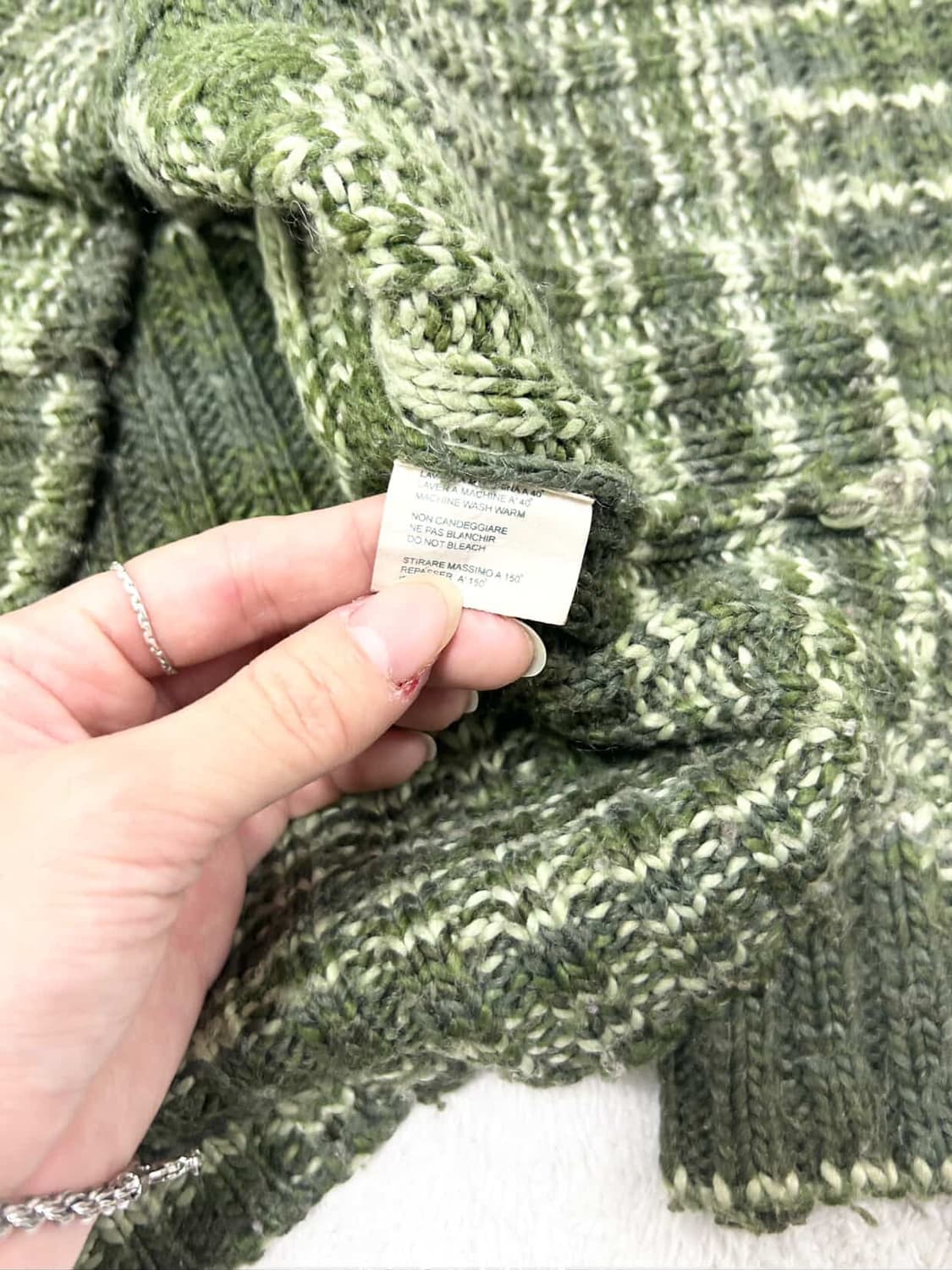 리바이스 캐시혼방 카키 패턴니트 상품이미지7