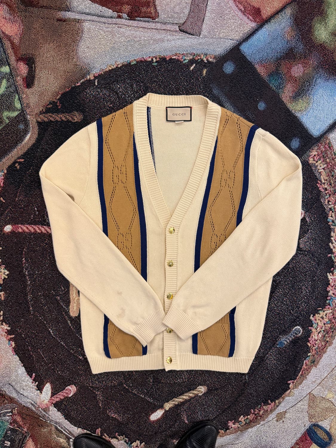 (파워정품) 구찌 펀칭 가디건 (조나힐 착) 상품이미지1