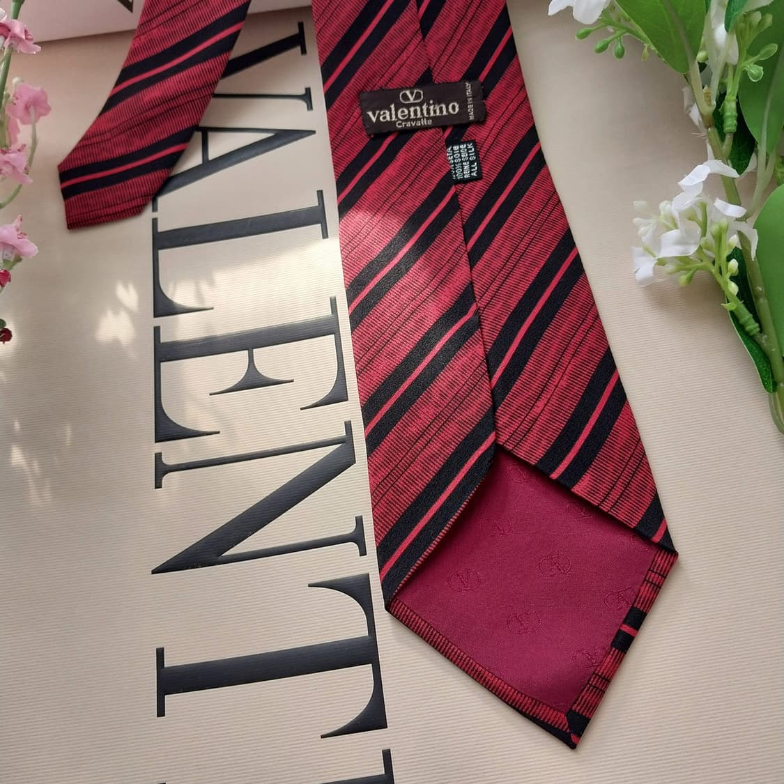 발렌티노 실크 레드 스트라이프 넥타이 8cm A등급 K1664
 상품이미지6