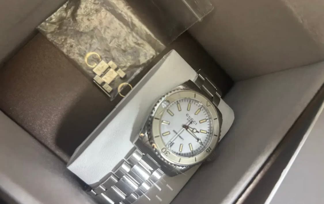 구찌 다이브 시계 여성시계 메탈시계 32mm 상품이미지4