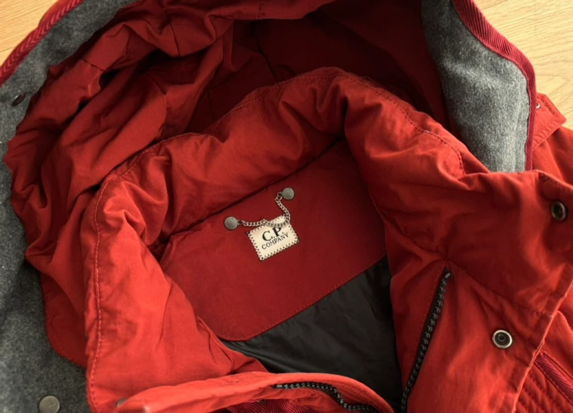 Cp컴퍼니 고글 덕다운 패딩 95 상품이미지4