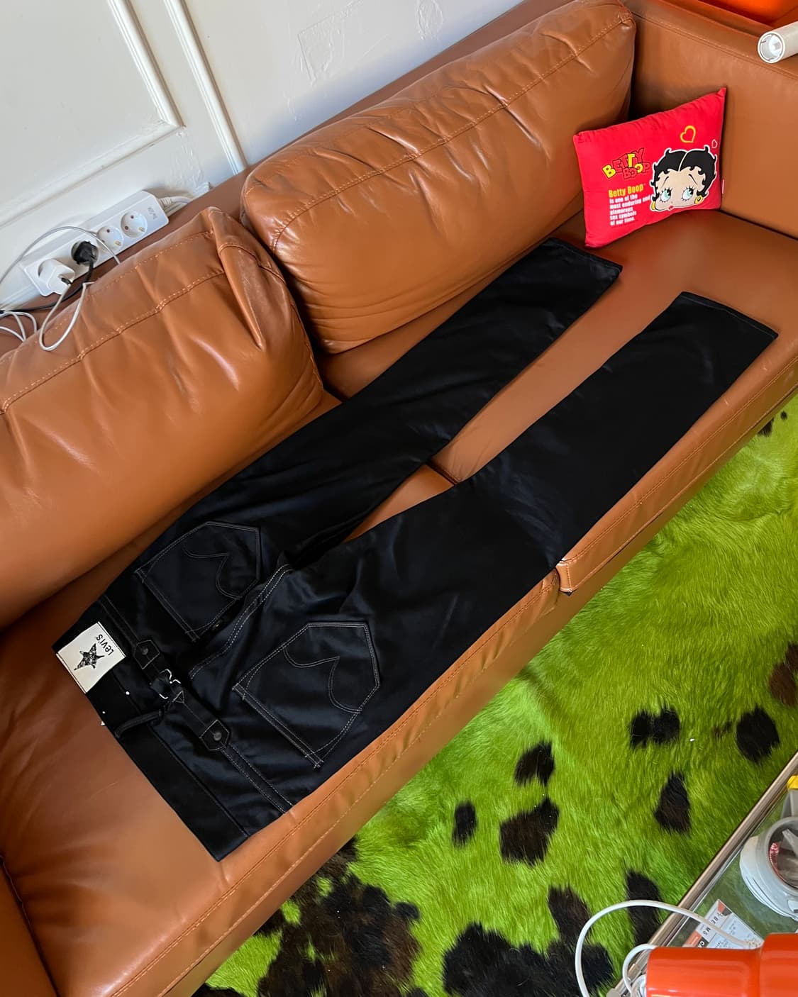 2000s Levis Japan Cinch-Back Black Jeans 상품이미지9